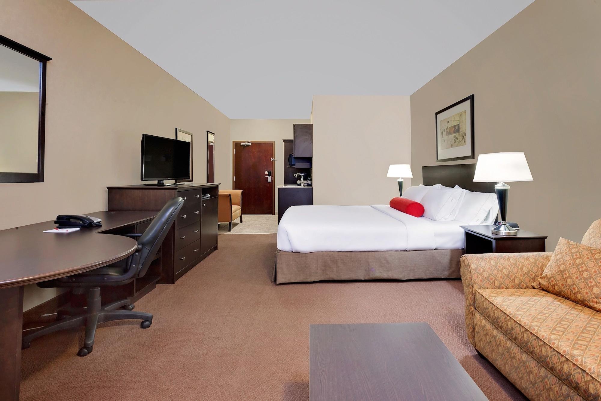 Ramada By Wyndham Camrose Hotel Ngoại thất bức ảnh